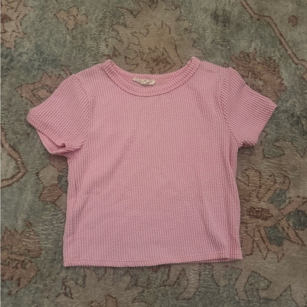 Woman’s Pink Short Sleeve Knit Top